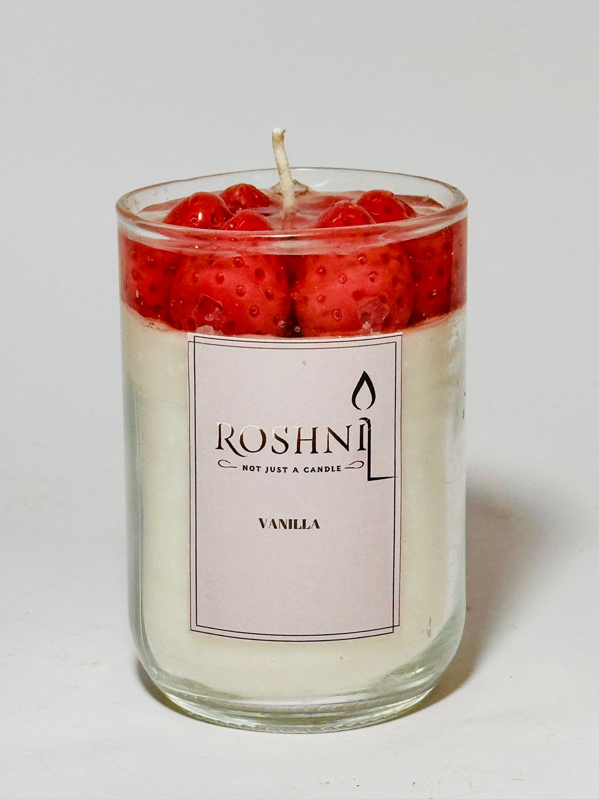 Roshni Strawberry Bliss Candle